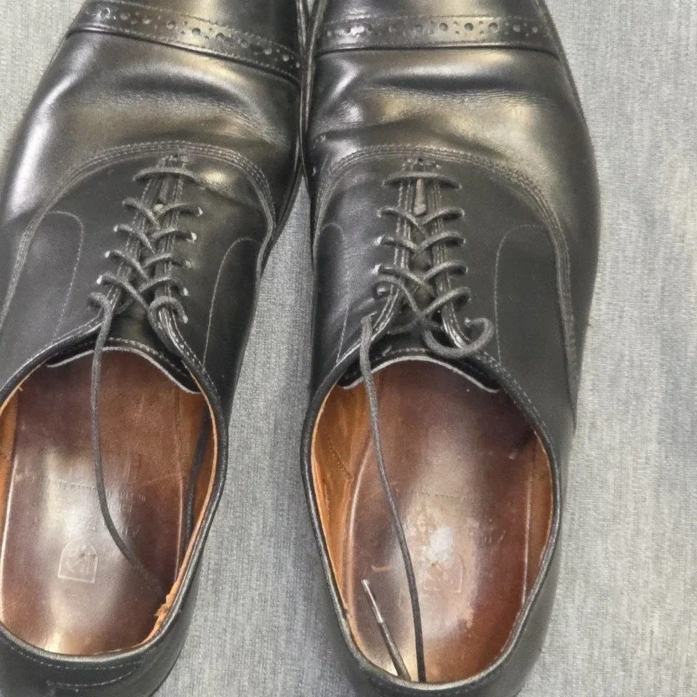 Allen Edmonds 
